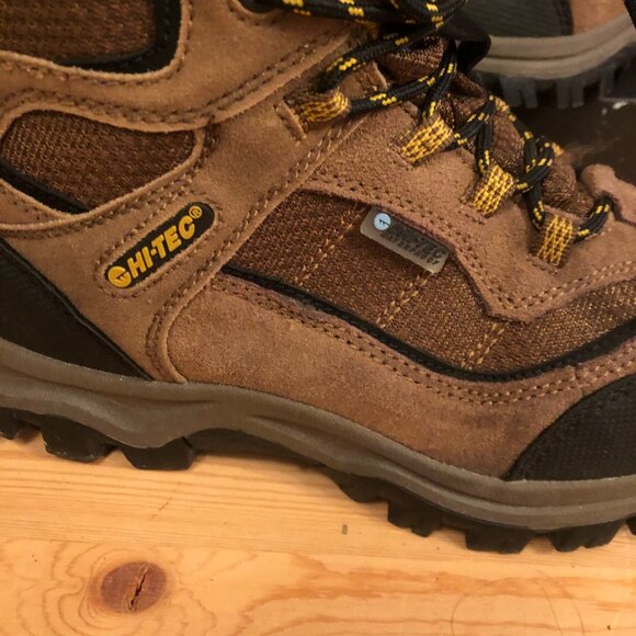 Women's Winter Hiking Boots Hi-Tec waterproof leather - Picture 3 of 14